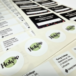 Produktų etiketės - apvalios ir stačiakampės lipnios etiketės gamyba